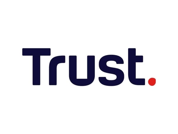 Trust GXT 703R RIYE - Spelstol - armstöd - L-formad - lutning - svängtapp - PU-läder (termoplastisk polyuretan + polykarbonat), elastiskt tyg - röd