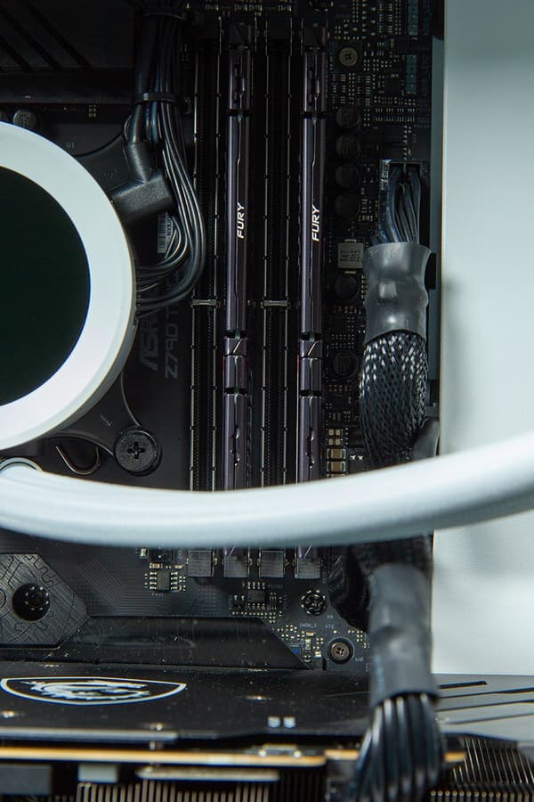 HAL3000 Herní sestava MČR 2023 / Intel i9-13900KF/ 64GB DDR5/ RTX 4090/ 2TB PCIe4 SSD/ WiFi/ W11