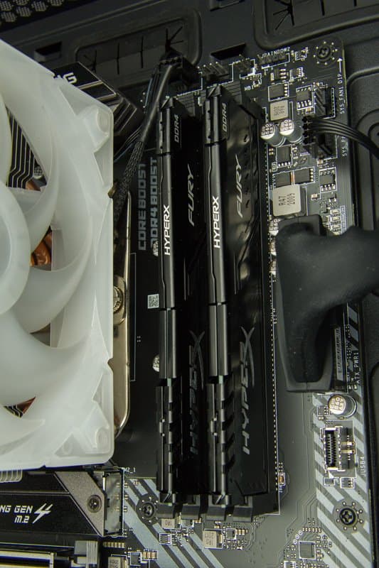 HAL3000 Alfa Gamer Pro 3060 / AMD Ryzen 5 5600X/ 16GB/ RTX 3060/ 1TB PCIe4 SSD/ W10