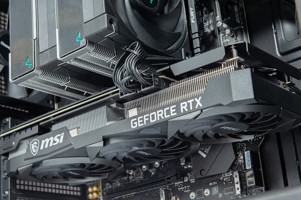 HAL3000 MČR Anniversary Edition 3070 / Intel i5-13600KF/ 32GB/ RTX 3070/ 1TB PCIe4 SSD/ W11