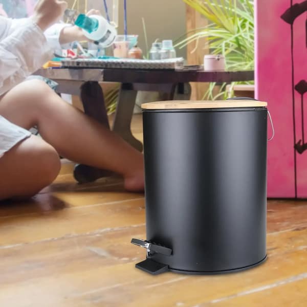 Stilfuld Pedal Affaldsspand, Flere Størrelsesmuligheder, Rustfrit Stål Konstruktion,5L Sort