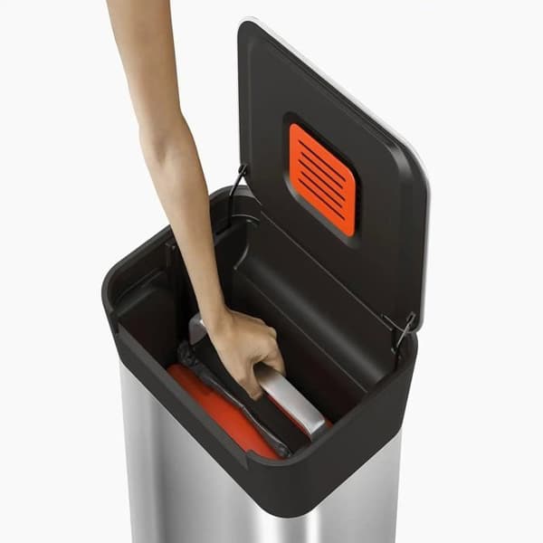 Titan - Steel Trash Compactor, Svart