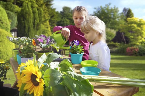 Gardenico Kids Stort trädgårdsset med krukor för barn
