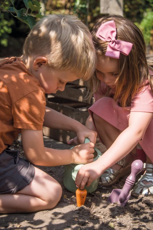 Dantoy Green Garden Set med gröna växter (11 delar)