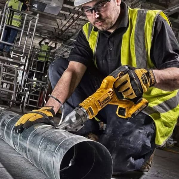 Dewalt DCS491N 18V Li-Ion metallsax utan batteri eller laddare
