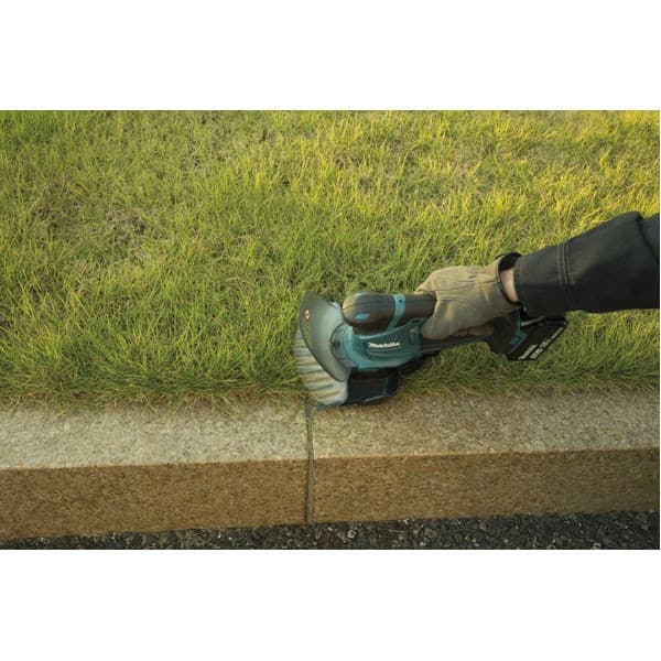 Makita DUM604ZX akkuruoholeikkuri 16 cm 18 V Lithium-Ion (Li-Ion) Musta, Sininen