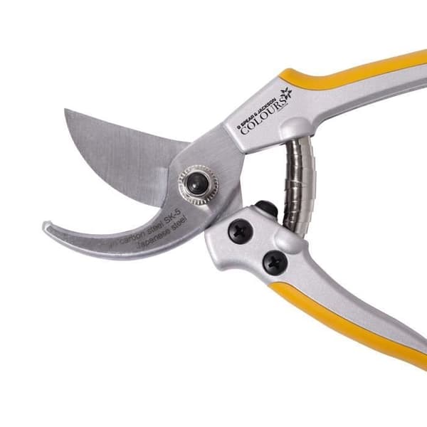 18 cm tvåfärgad sekatör i gul färg Spear &amp; Jackson