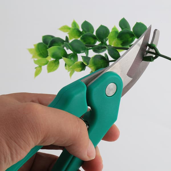INF Ergonomiske havesakse