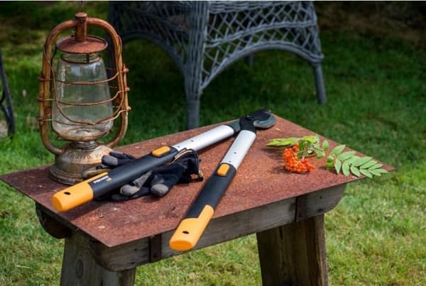 Fiskars L86 SmartFit 1013564 Saxklippare