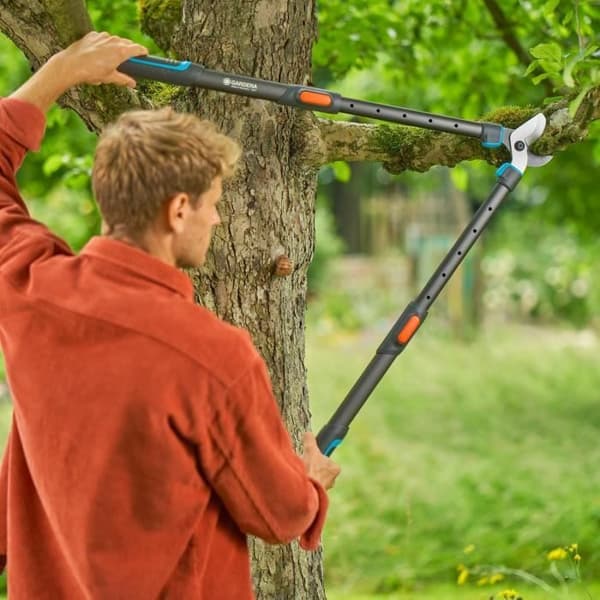 Telescopisk sekatör - GARDENA - TeleCut Pro L - Ergonomisk - Skärpta blad - Förlängning 900 mm
