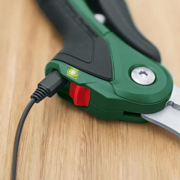 Bosch EasyPrune akkukäyttöiset oksasakset - Power Assist -teknologia - vihreä