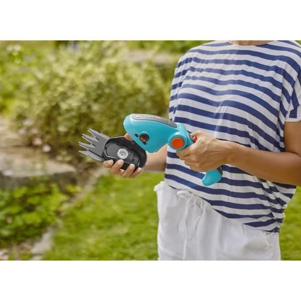 Kit A gräs cisil comfortcut li + teleskophandtag + hjul- 3,6 v/3.0 ah- skydd av blad USB-C- 9889-20