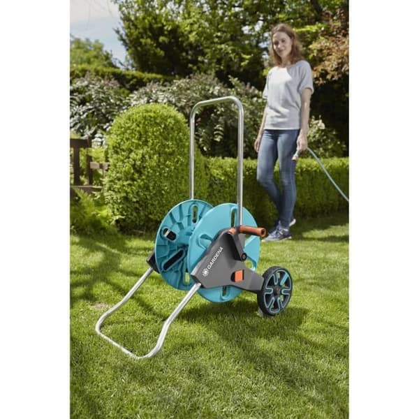 GARDENA CleverRoll® storlek M slangupprullare - Max längd 60m - För medelstora trädgårdar - 5 års garanti