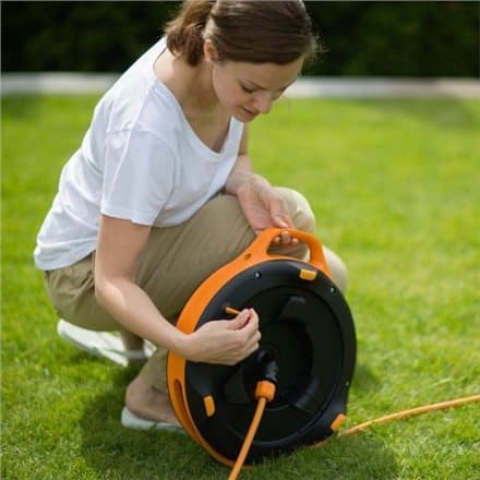 Fiskars Waterwheel with 15-meter long hose
