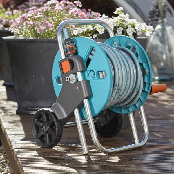 GARDENA CleverRoll storlek S slangupprullare på hjul - 20m slang ø 13mm och vattenlans - 5 års garanti