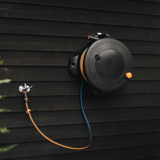 FISKARS SLANGRULLARE MASSIV L 1/2" 30m VATTENRULLARE