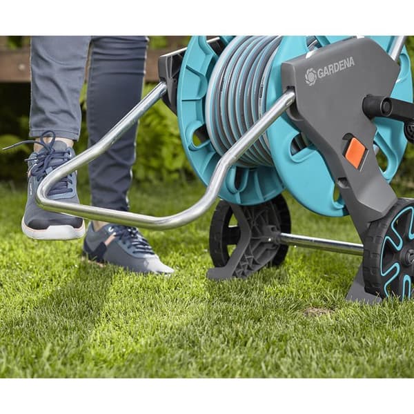 Gardena slangupprullare på hjul CleverRoll M utrustad (1/2") 13 mm 30 m