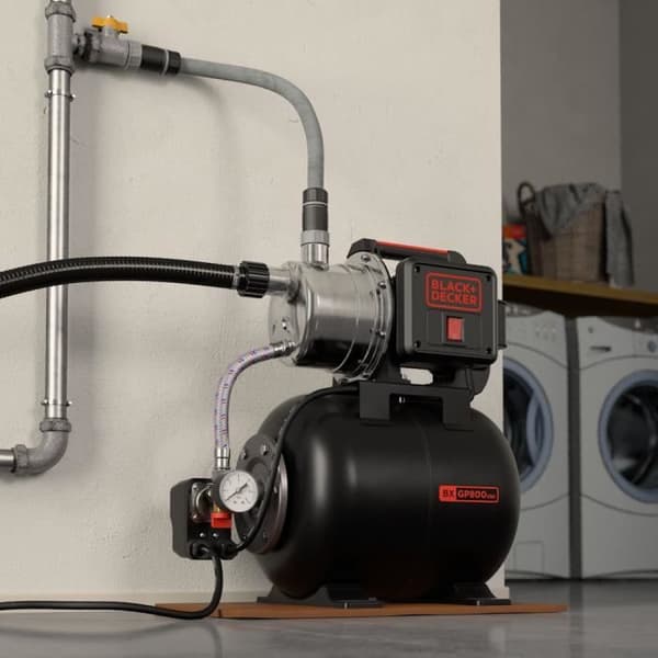 BLACK + DECKER - Självprimande pump 800 W med 19L vakuumbehållare - kolstål och mekanisk tryckbrytare