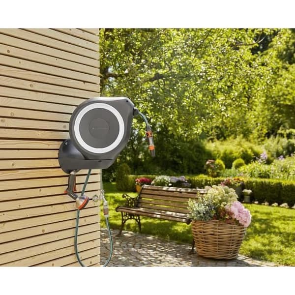 GARDENA RollUp M automatisk väggdispenser - Längd 20m - Ø11mm - Komplett sats - 5 års garanti
