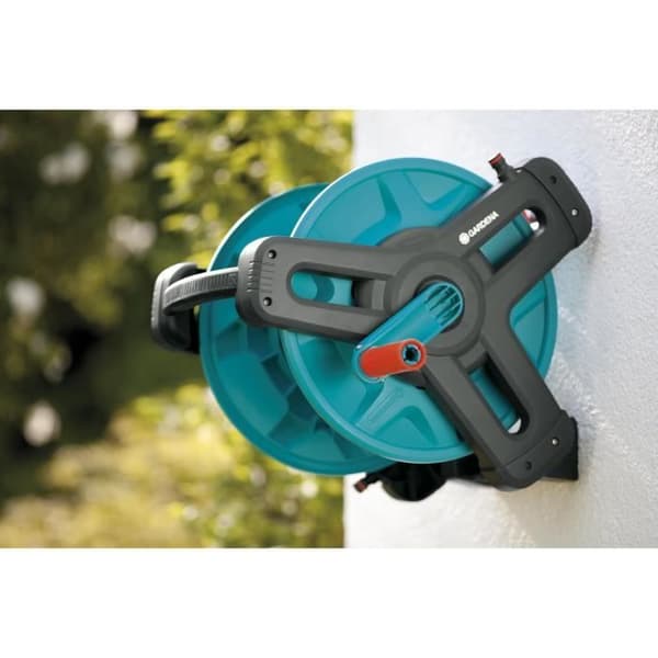 50 Klassisk utrustad bärbar och väggmonterad dispenser - GARDENA - 20m - Ø13mm - 2 i 1 verktyg - 5 års garanti