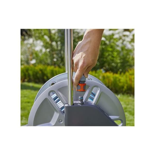 GARDENA CleverRoll® M metallslangupprullare - Klassisk slang 25m Ø15mm - Lämplig för liten trädgård - Komplett set (18543-26)