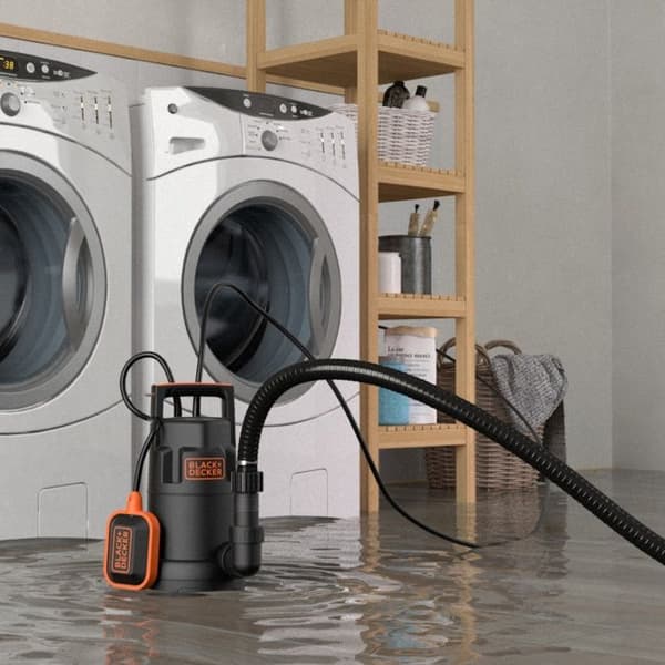 Pompe Immergée Black+Decker BXUP250PCE (250 W, 6.000 l/h, 6 m)