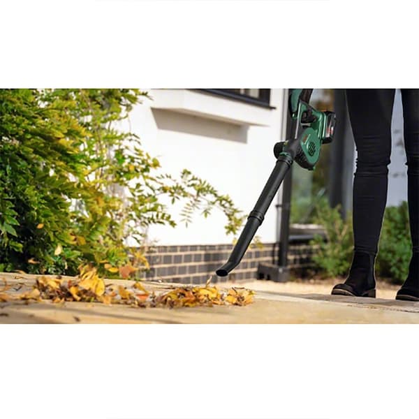 Bosch Professional Lövblås Eu Kit Ulb 18v-130 Silver