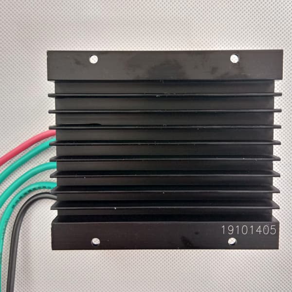 Tuuligeneraattorin lataussäädin, 12V/24V yhteensopivuus, maksimi virta 30A,Rakenna sisään Off Grid, 12V 24V Auto
