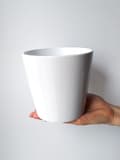 Pikkukuva 3 / 3: Keraaminen kukkaruukku valkoinen 13 cm