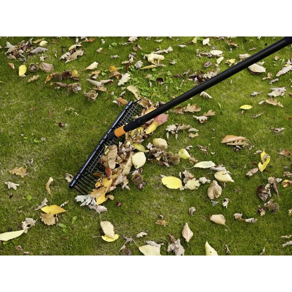 Fiskars QuikFit™ 1000656 Gräskratta 570 mm