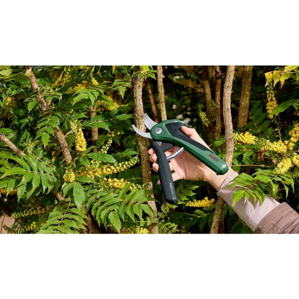 Bosch Home and Garden 06008B2102 EasyPrune Sekatör 250 mm Sidoskär