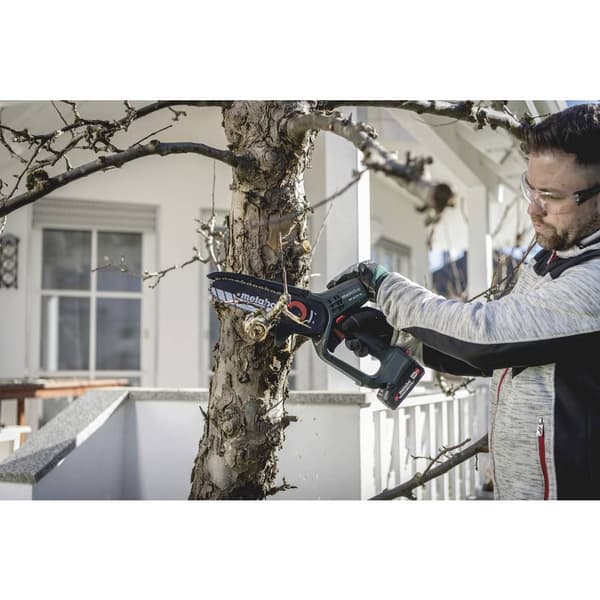 Metabo 600856500 Batteri Batteridriven grensåg inkl. batteri, inklusive laddningsstation Svärdlängd 150 mm