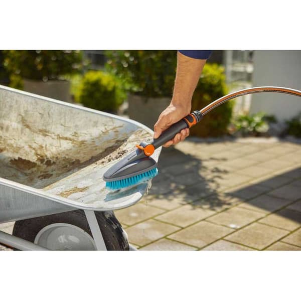 Gardena Cleansystem M Kovaharjainen Käsiharja Oranssi
