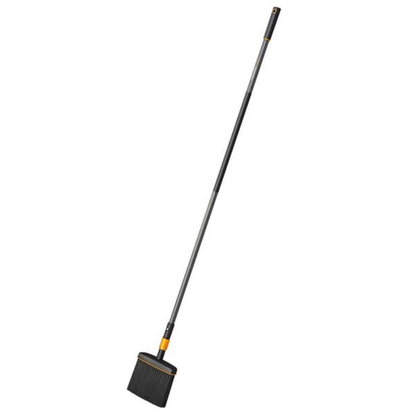 Fiskars Fejning Quikfit 26 Cm Børste Sort