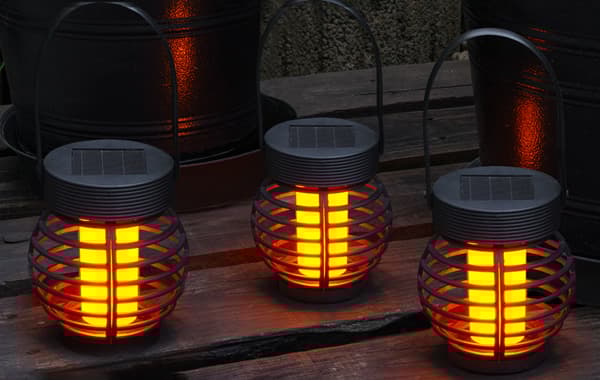 Hängande solcellsdrivna LED-lyktor 3 st.
