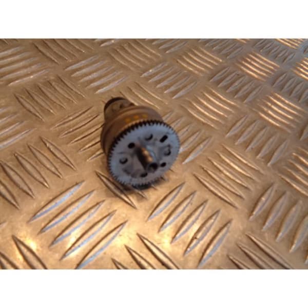 frihjulsstartskoter suzuki 50 ap- USED