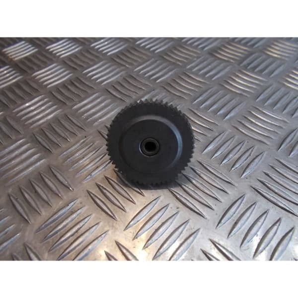 drev mellan frihjulsstartskoter suzuki uh 125 burgman bp111- USED