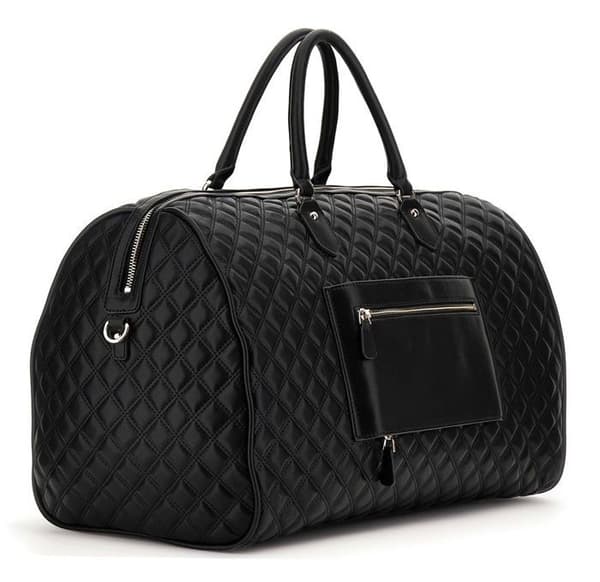 Resväska - GUESS - Giully Weekendväska - Svart - 50x30x24 cm - 1,41 kg