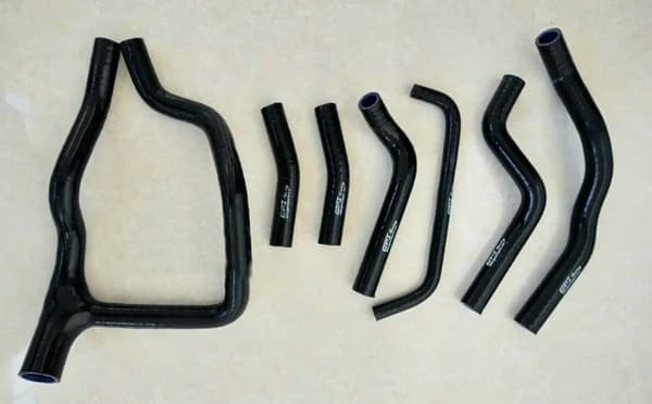 Silicone Radiator Kølevæskeslange, Højtemperaturmodstand, Forbedret Køleydelse,rød