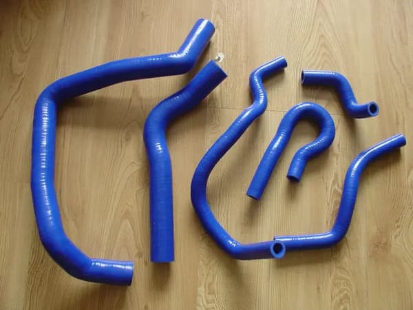 SILIKONE RADIATORSLANGE, Høj Temperaturmodstand, Holdbart Silikone Materiale,blå