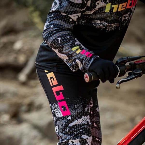 Hebo Pro Trial V Kamu T-shirt Med Lange ærmer Sort 10 Years Dreng