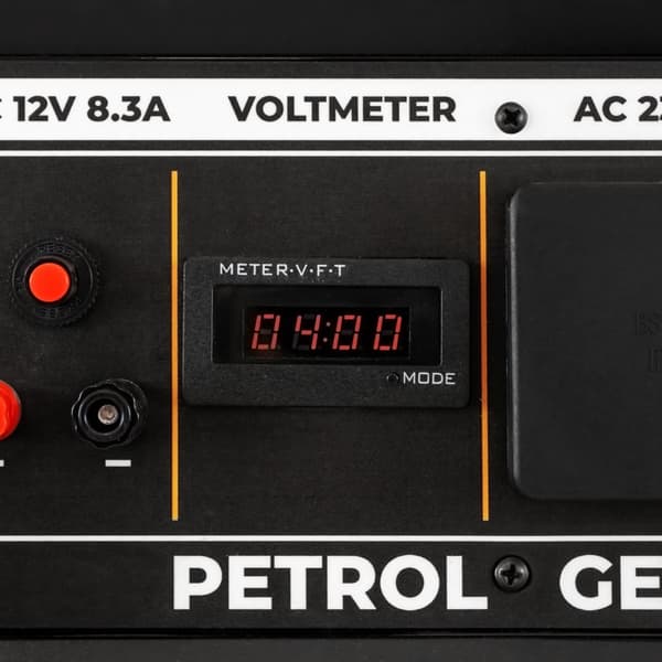 Portabel Bensindriven Generator 3300W 7HP 4-takts 210cc Elektrisk Nyckelstart Digital Display Enfas Nödkraft 230V AC 12V DC-utgång Pulverlackerat Stål