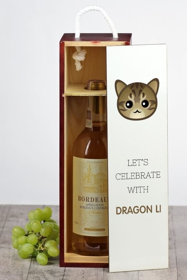 Li Hua - Li Dragon - vinkasse med grafik og Art-Dog-mærket inskription