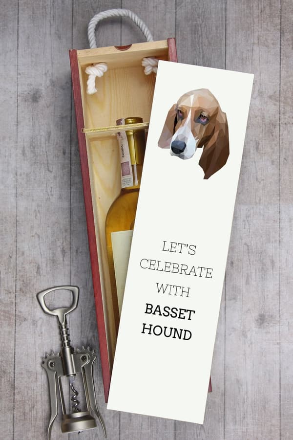 Basset Hound - en geometrisk æske med et foto og en inskription til Art-Dog vin