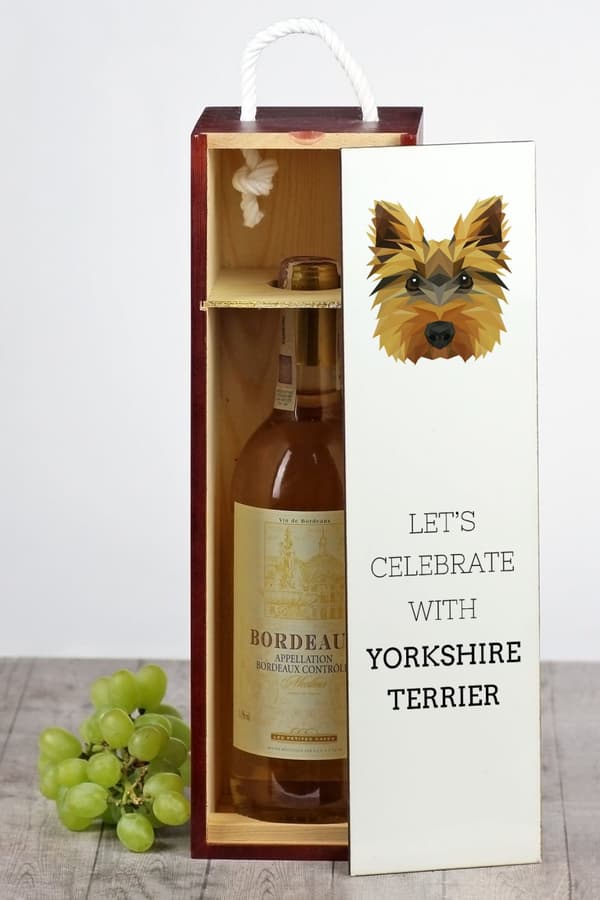 Yorkshire Terrier, York, York, Yorkie - geometrisk låda med ett foto och inskription för vin av Art-Dog