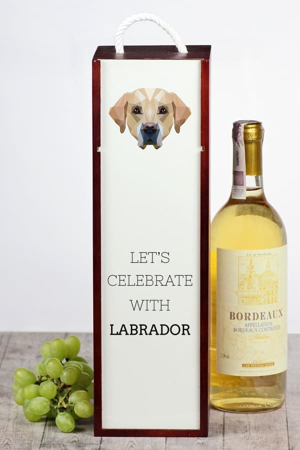 Labrador Retriever - en geometrisk låda med ett foto och en inskription för Art-Dog-vin