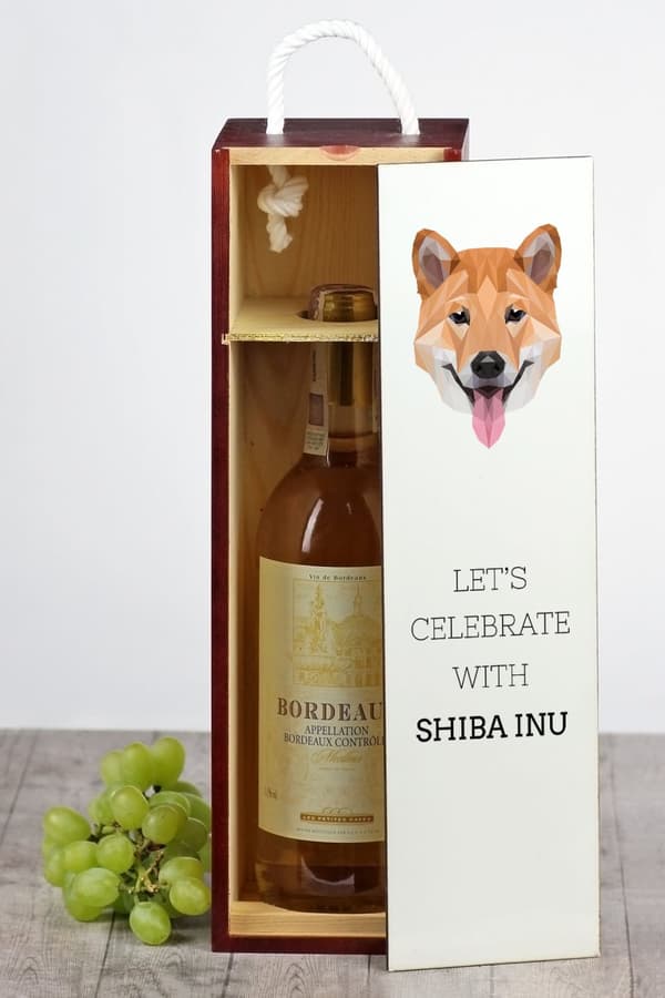 Shiba Inu - en geometrisk låda med ett foto och en inskription för Art-Dog-vin