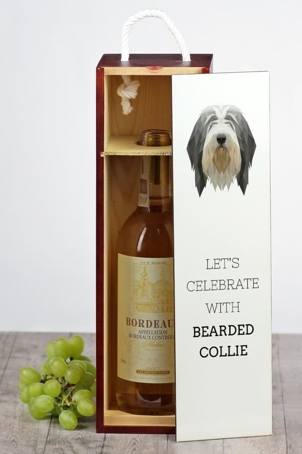 Bearded Collie, Highland Collie - en geometrisk æske med et foto og en inskription til Art-Dog vin