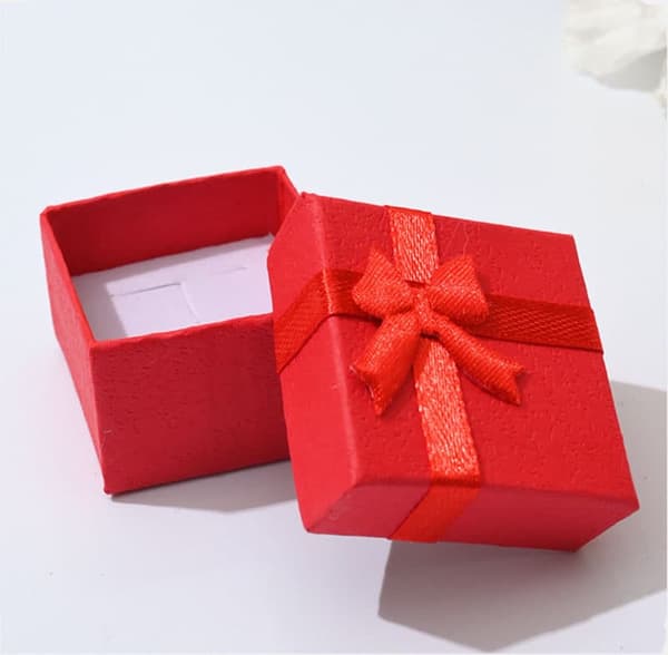 Elegant Presentask för Smycken – 10-pack 4x4 cm med Fjärilsrosett för Ringar, Örhängen och Andra Smycken