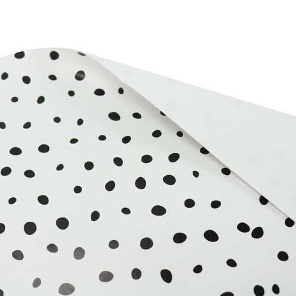 Presentpapper med svarta och vita prickar 2 x 0,70 m - MegaCrea DIY White